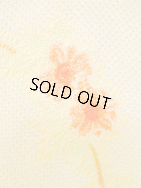 画像4: L0803J  羽織 女性用着物  シルク(正絹) 淡い 薄い 黄色, 花 【中古】 【USED】 【リサイクル】 ★★★☆☆ (4)