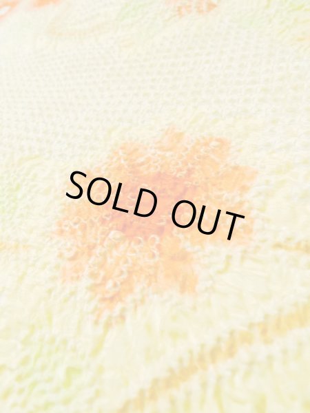 画像9: L0803J  羽織 女性用着物  シルク(正絹) 淡い 薄い 黄色, 花 【中古】 【USED】 【リサイクル】 ★★★☆☆ (9)