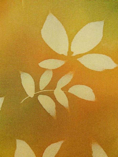 画像5: L0803L  羽織 女性用着物  シルク(正絹) 淡い 茶色み 橙色, 葉 淡い【中古】 【USED】 【リサイクル】 ★★★☆☆ (5)