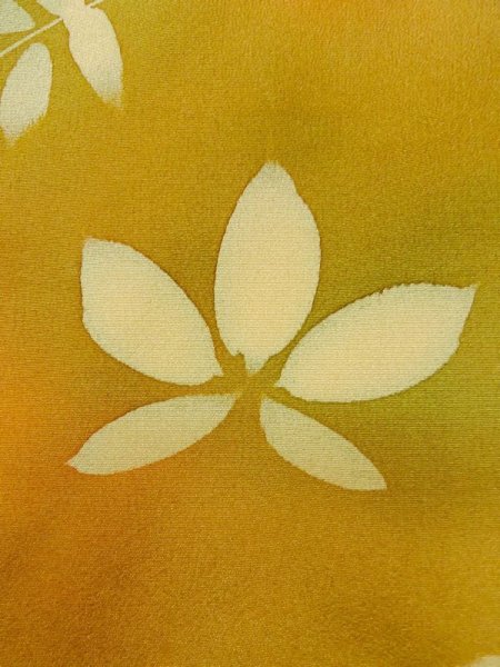 画像6: L0803L  羽織 女性用着物  シルク(正絹) 淡い 茶色み 橙色, 葉 淡い【中古】 【USED】 【リサイクル】 ★★★☆☆ (6)