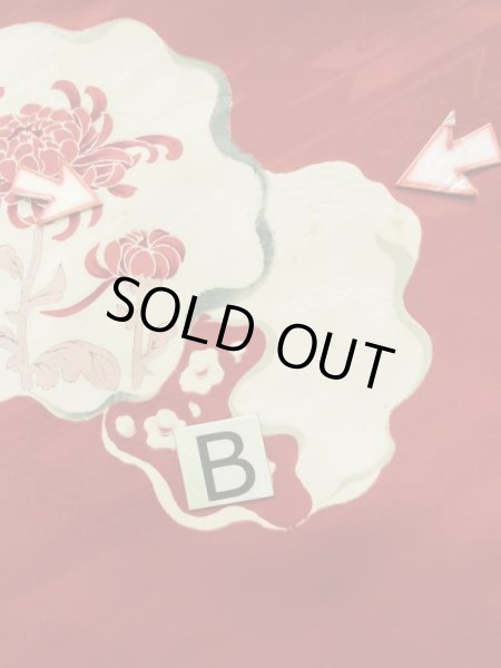 画像17: L0803R  羽織 女性用着物 地紋:矢羽根 シルク(正絹)   赤色, 花 【中古】 【USED】 【リサイクル】 ★★☆☆☆ (17)