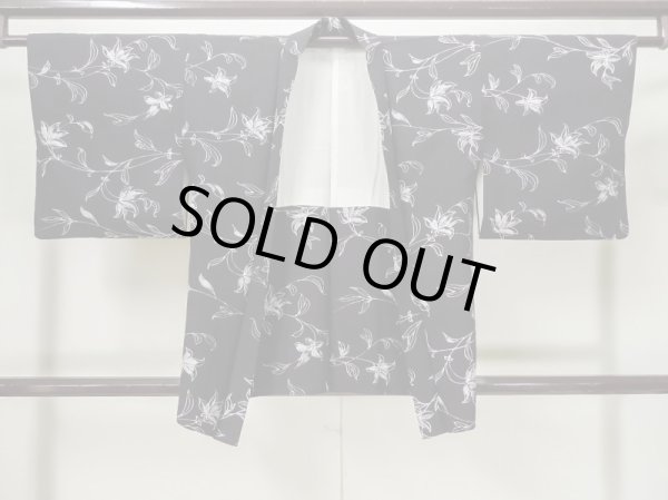 画像1: L0803T Mint  羽織 女性用着物  シルク（正絹）   黒, 花 【中古】 【USED】 【リサイクル】 ★★★★☆ (1)