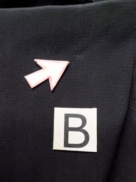 画像16: L0804A  羽織 女性用着物  化繊   黒,  【中古】 【USED】 【リサイクル】 ★★☆☆☆ (16)