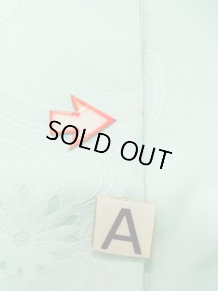 画像14: L0826C  色無地 女性用着物  化繊  薄い 水色,  【中古】 【USED】 【リサイクル】 ★★☆☆☆ (14)