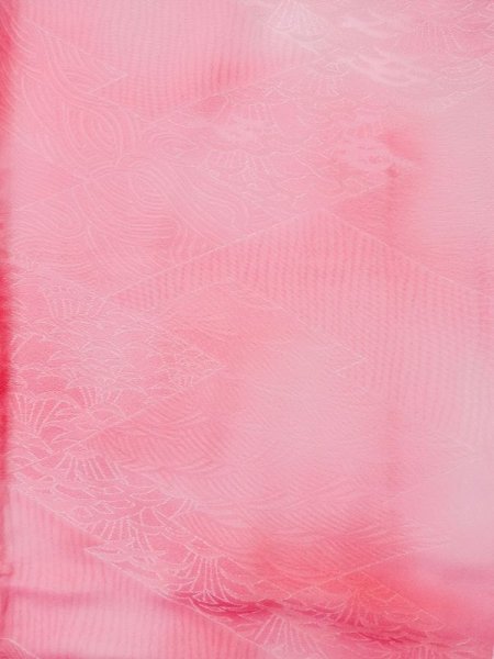 画像3: L0826O  色無地 女性用着物  シルク(正絹)  薄い 桃色, ぼかし 【中古】 【USED】 【リサイクル】 ★★★☆☆ (3)