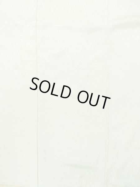 画像3: L0826U  色無地 女性用着物  シルク（正絹） 淡い 薄い 黄緑色, ぼかし 【中古】 【USED】 【リサイクル】 ★★★☆☆ (3)