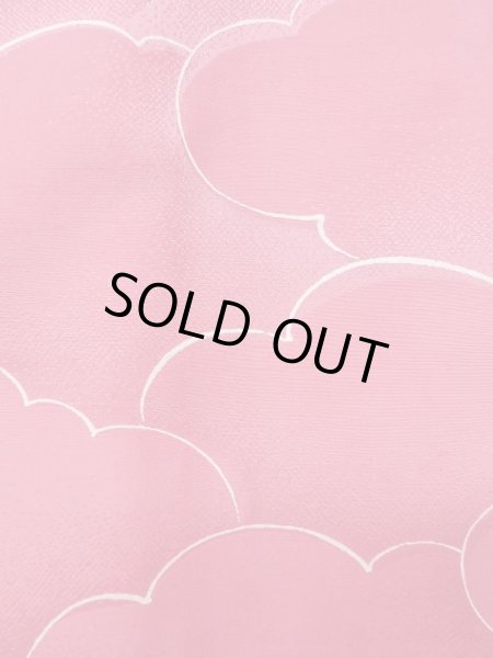 画像7: L0907A  羽織 女性用着物  化繊   桃色, 雲 【中古】 【USED】 【リサイクル】 ★★☆☆☆ (7)