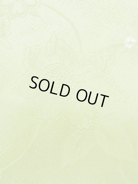 画像7: L0907D  羽織 女性用着物  シルク(正絹) 淡い 薄い 黄緑色, 唐花 【中古】 【USED】 【リサイクル】 ★★☆☆☆ (7)