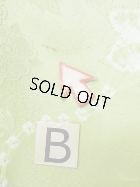 画像15: L0907D  羽織 女性用着物  シルク(正絹) 淡い 薄い 黄緑色, 唐花 【中古】 【USED】 【リサイクル】 ★★☆☆☆ (15)