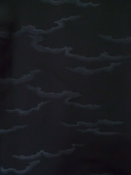 画像5: L0907J  羽織 女性用着物  シルク(正絹)   黒, 抽象的模様 【中古】 【USED】 【リサイクル】 ★★★☆☆ (5)