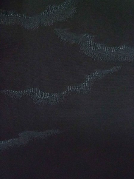 画像6: L0907J  羽織 女性用着物  シルク(正絹)   黒, 抽象的模様 【中古】 【USED】 【リサイクル】 ★★★☆☆ (6)