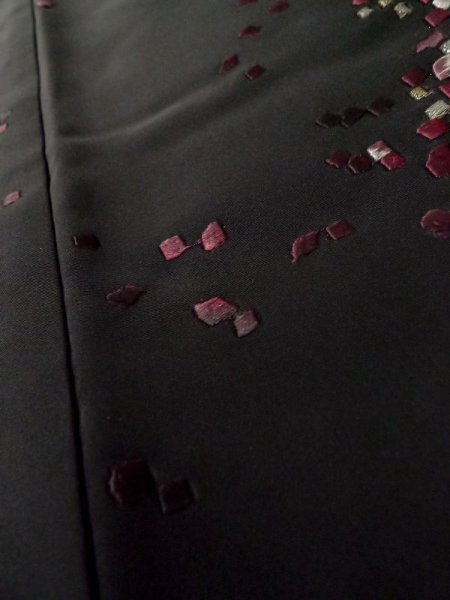 画像11: L0907S Mint  羽織 女性用着物  シルク(正絹)   黒, 木 【中古】 【USED】 【リサイクル】 ★★★★☆ (11)