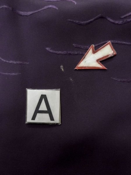 画像15: L0907U  羽織 女性用着物  シルク(正絹)  深い 紫色, 抽象的模様 【中古】 【USED】 【リサイクル】 ★☆☆☆☆ (15)