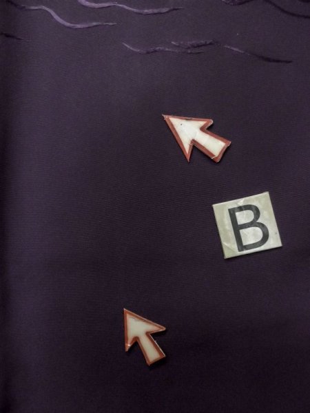 画像16: L0907U  羽織 女性用着物  シルク(正絹)  深い 紫色, 抽象的模様 【中古】 【USED】 【リサイクル】 ★☆☆☆☆ (16)