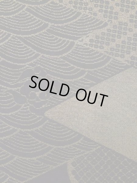 画像8: L0914C  羽織 女性用着物  シルク(正絹)   黒, 花 【中古】 【USED】 【リサイクル】 ★★★☆☆ (8)