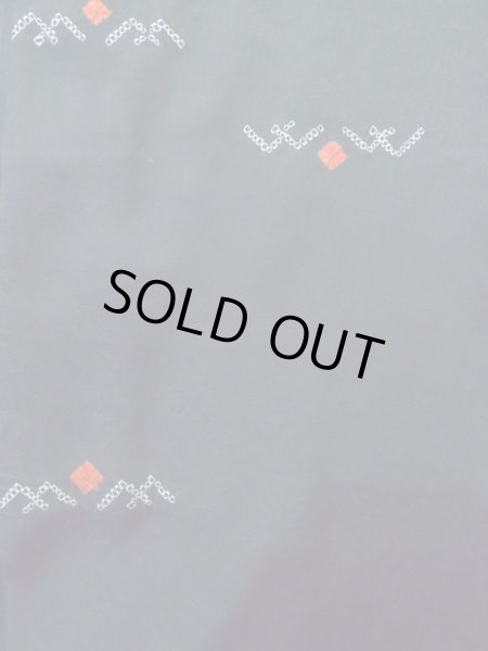 画像4: L0914D Mint  羽織 女性用着物  シルク（正絹）   黒, 抽象的模様 【中古】 【USED】 【リサイクル】 ★★★★☆ (4)