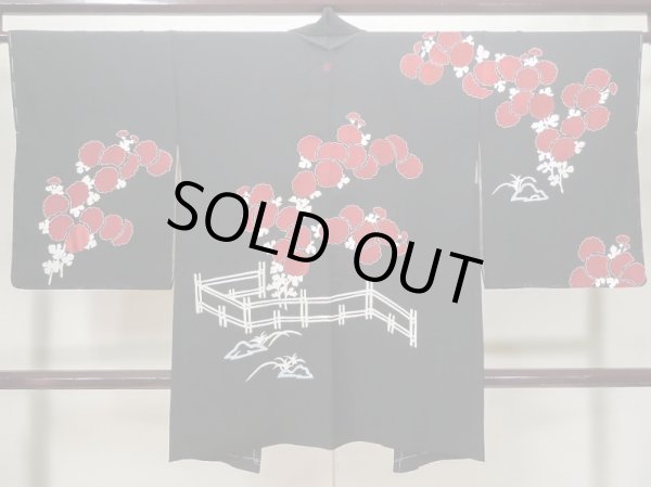 画像2: L0914E Mint  羽織 女性用着物  シルク(正絹)   黒, 花 【中古】 【USED】 【リサイクル】 ★★★★★ (2)