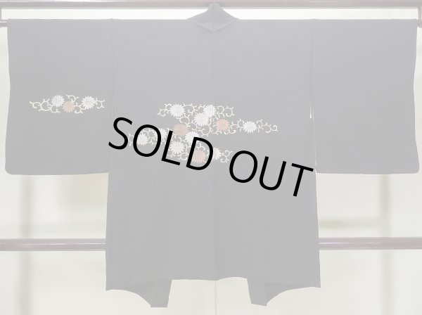 画像2: L0914I Mint  羽織 女性用着物  シルク(正絹)   黒, 菊 【中古】 【USED】 【リサイクル】 ★★★★☆ (2)