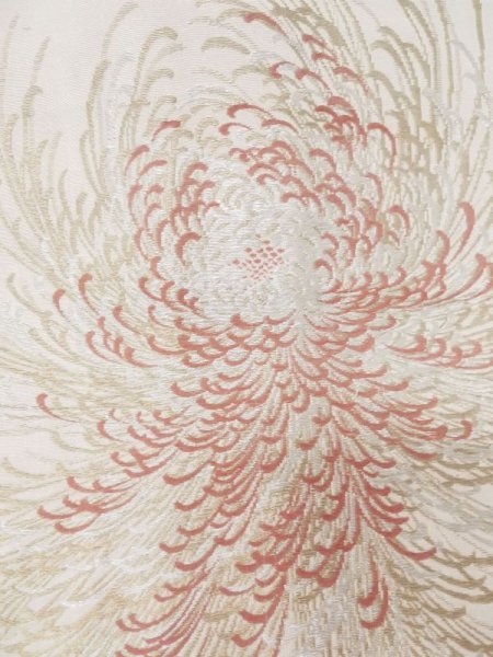 画像4: L0914T  羽織 女性用着物  シルク(正絹)   オフ ホワイト, 菊 【中古】 【USED】 【リサイクル】 ★★☆☆☆ (4)