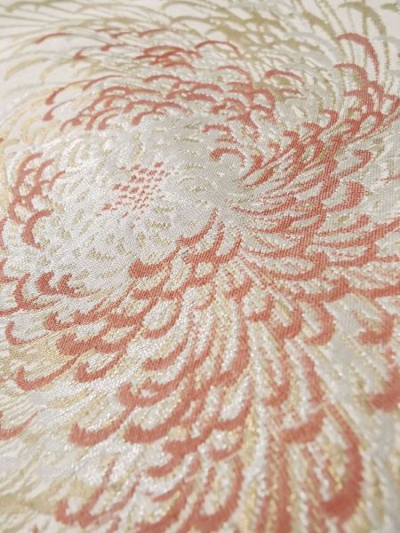 画像11: L0914T  羽織 女性用着物  シルク(正絹)   オフ ホワイト, 菊 【中古】 【USED】 【リサイクル】 ★★☆☆☆ (11)