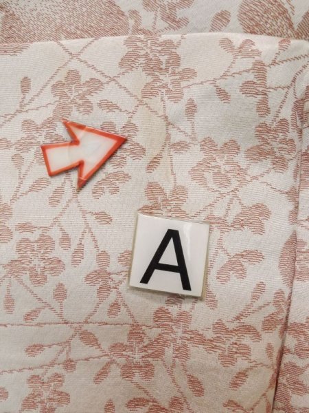 画像15: L0914T  羽織 女性用着物  シルク(正絹)   オフ ホワイト, 菊 【中古】 【USED】 【リサイクル】 ★★☆☆☆ (15)