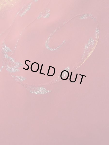 画像9: L0914Y  羽織 女性用着物  シルク（正絹）   赤色, 唐草 【中古】 【USED】 【リサイクル】 ★★☆☆☆ (9)