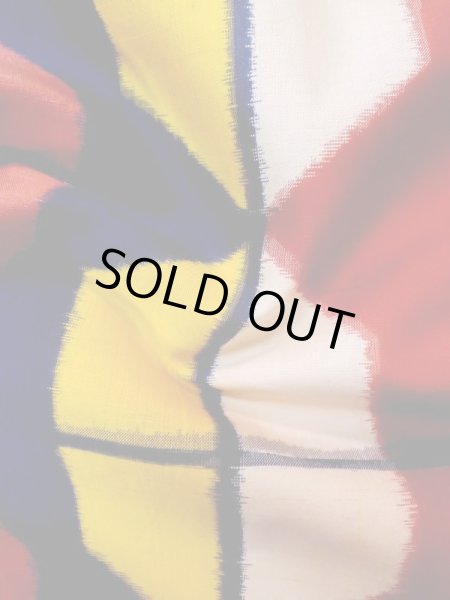 画像12: L0915D  羽織 女性用着物  シルク(正絹)   赤色, 幾何学模様 【中古】 【USED】 【リサイクル】 ★☆☆☆☆ (12)