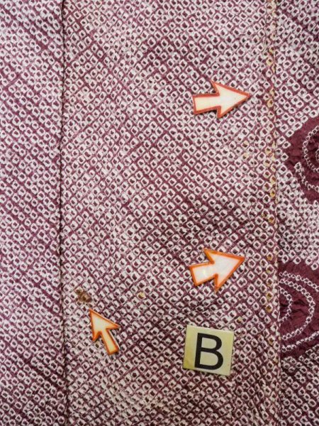 画像14: L0921B  羽織 女性用着物  シルク(正絹)  深い えんじ, 流水 【中古】 【USED】 【リサイクル】 ★★☆☆☆ (14)