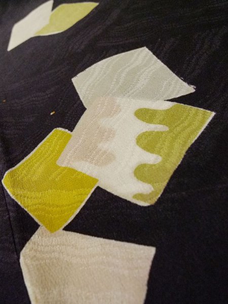 画像10: L0921C  羽織 女性用着物  シルク(正絹)  深い 紫色, 色紙 【中古】 【USED】 【リサイクル】 ★☆☆☆☆ (10)