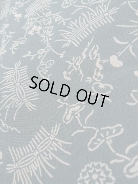 画像10: L0921E  羽織 女性用着物  シルク（正絹）  淡い 青, 花 【中古】 【USED】 【リサイクル】 ★★★☆☆ (10)