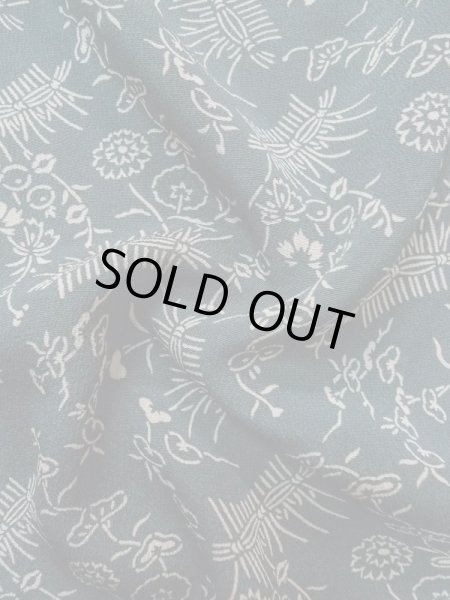 画像12: L0921E  羽織 女性用着物  シルク（正絹）  淡い 青, 花 【中古】 【USED】 【リサイクル】 ★★★☆☆ (12)