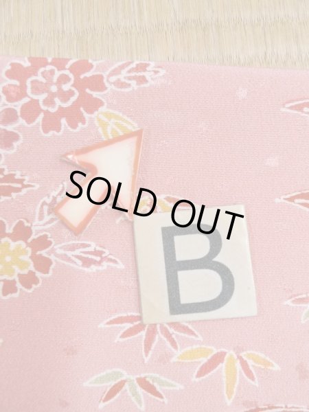 画像15: L0921J  羽織 女性用着物  化繊   桃色, 花 【中古】 【USED】 【リサイクル】 ★★★☆☆ (15)