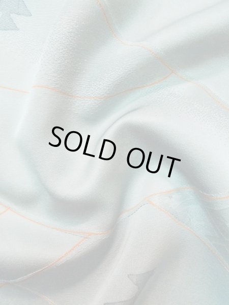 画像11: L0921T Mint  羽織 女性用着物  シルク（正絹） 淡い 薄い 水色, 抽象的模様 【中古】 【USED】 【リサイクル】 ★★★★★ (11)