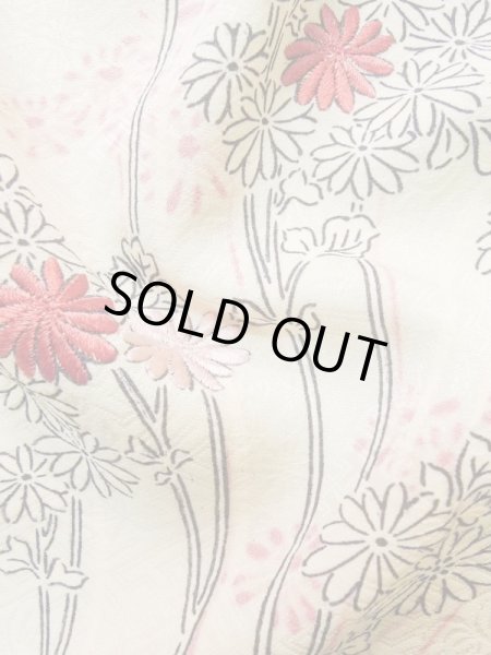 画像10: L0921V  羽織 女性用着物  シルク(正絹)   オフ ホワイト, 菊 【中古】 【USED】 【リサイクル】 ★★☆☆☆ (10)