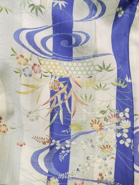 画像11: L0921Y Mint  羽織 女性用着物  シルク(正絹) 淡い 茶色み 紫色, 抽象的模様 【中古】 【USED】 【リサイクル】 ★★★☆☆ (11)