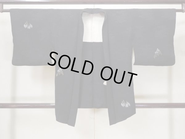 画像1: L0922A  羽織 女性用着物  シルク(正絹)   黒, 寺 【中古】 【USED】 【リサイクル】 ★☆☆☆☆ (1)