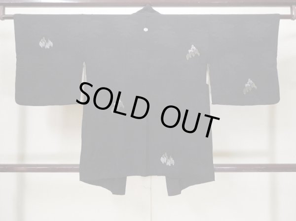 画像2: L0922A  羽織 女性用着物  シルク(正絹)   黒, 寺 【中古】 【USED】 【リサイクル】 ★☆☆☆☆ (2)