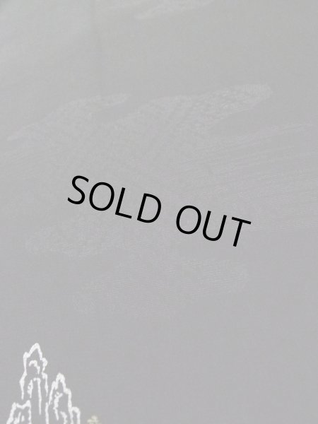 画像8: L0922A  羽織 女性用着物  シルク(正絹)   黒, 寺 【中古】 【USED】 【リサイクル】 ★☆☆☆☆ (8)