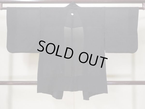 画像2: L0922C  羽織 女性用着物  シルク（正絹）   黒,  【中古】 【USED】 【リサイクル】 ★★★☆☆ (2)