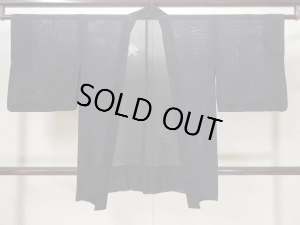 画像2: L0922D Mint  羽織 女性用着物  シルク（正絹）   黒, もみじ 【中古】 【USED】 【リサイクル】 ★★★★☆ (2)