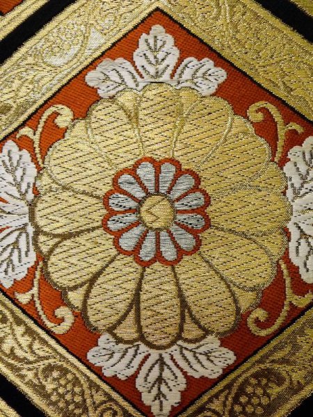 画像6: L0928J 袋帯 女性用着物 シルク(正絹)   黒 菊 【中古】 【USED】 【リサイクル】 ★★☆☆☆ (6)