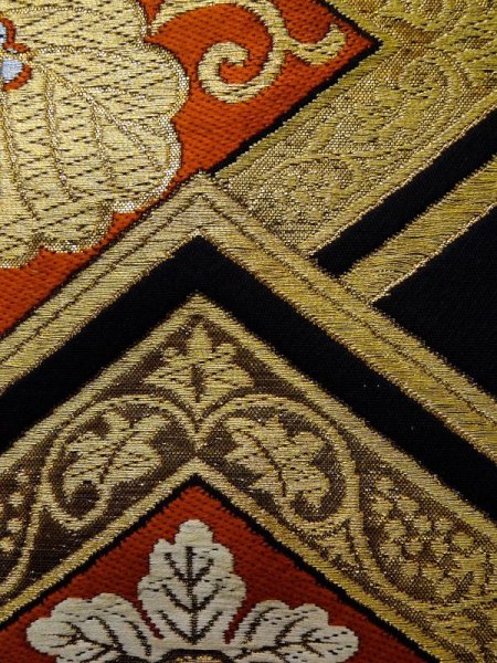 画像7: L0928J 袋帯 女性用着物 シルク(正絹)   黒 菊 【中古】 【USED】 【リサイクル】 ★★☆☆☆ (7)