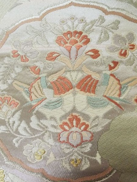 画像5: L0928M 袋帯 女性用着物 シルク(正絹)  光沢のある 銀色 鳥 【中古】 【USED】 【リサイクル】 ★★☆☆☆ (5)