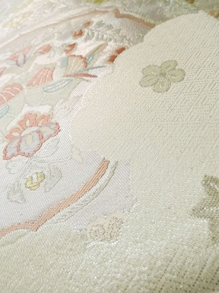 画像9: L0928M 袋帯 女性用着物 シルク(正絹)  光沢のある 銀色 鳥 【中古】 【USED】 【リサイクル】 ★★☆☆☆ (9)