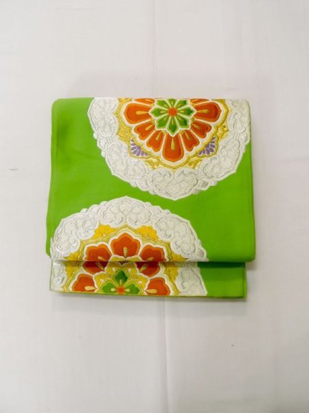 画像2: L0928U 袋帯 女性用着物 シルク(正絹)   黄緑色 更紗 【中古】 【USED】 【リサイクル】 ★★☆☆☆ (2)