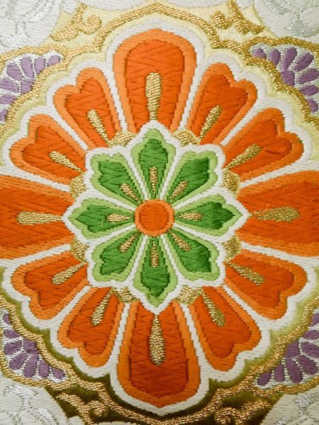 画像6: L0928U 袋帯 女性用着物 シルク(正絹)   黄緑色 更紗 【中古】 【USED】 【リサイクル】 ★★☆☆☆ (6)