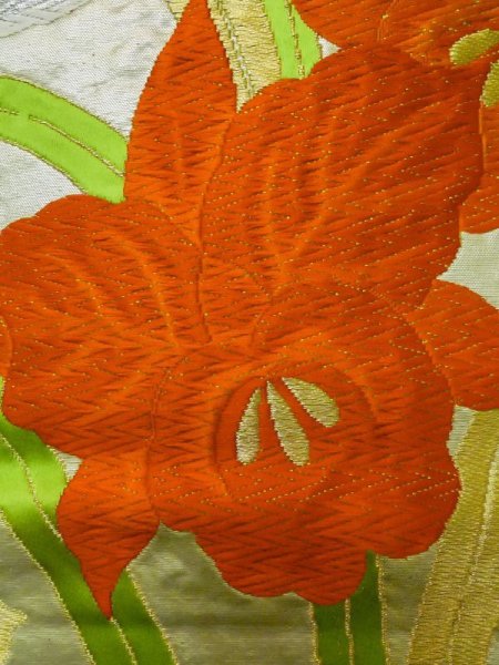 画像7: L1005J 袋帯 女性用着物 シルク(正絹)   銀色 あやめ 【中古】 【USED】 【リサイクル】 ★★★☆☆ (7)