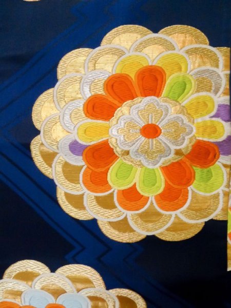 画像4: L1005R 袋帯 女性用着物 シルク(正絹)  深い 青 花 【中古】 【USED】 【リサイクル】 ★★★☆☆ (4)