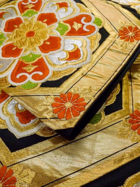 画像12: L1005V 袋帯 女性用着物 シルク(正絹)   黒 菊 【中古】 【USED】 【リサイクル】 ★★★★☆ (12)