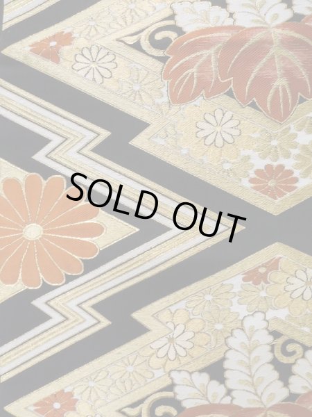 画像4: L1006A 袋帯 女性用着物 シルク（正絹）   黒 菊 【中古】 【USED】 【リサイクル】 ★★★★☆ (4)